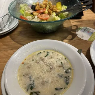 Never Ending Dipping Sauces for Breadsticks