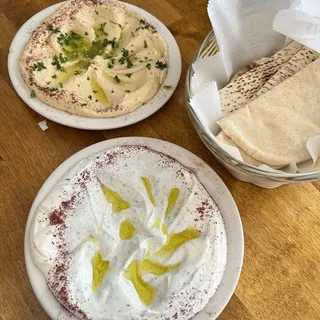 Hummus Dip with Peppers