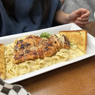 Fettuccine Alfredo