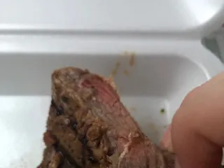 Tom's Pizza and Steak House