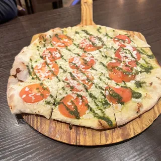 Margarita Flatbread.