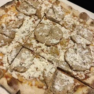 Turkey Meatball Flatbread.