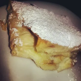 Bougatsa