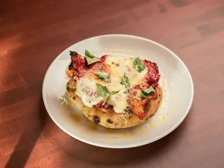 Mothership Pizza Paradise