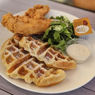 Waffle &amp; chicken