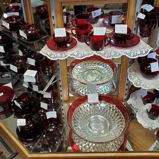 Large selection of Ruby Red pieces, mainly made by Anchor Hocking, and also Fenton, etc