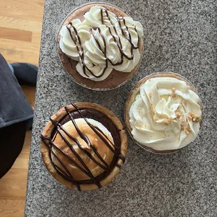 Lemon Meringue Mini Pie