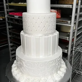 Elegant 4 tier wedding cake.