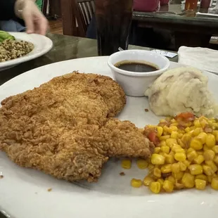 food, chicken, chicken wings, chicken wings and fried chicken, fried chicken, poultry, bbq wings, fried chicken wings, bbq chicken