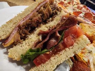 L & I's Food & Spirits