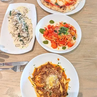 Hokkaido Scallops from Truffle Menu, Tagliatelle Alla Bolognese, Chitarra Pomodoro, and Margherita Pizza