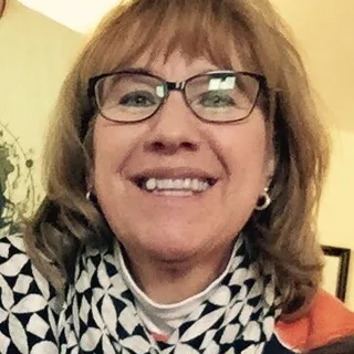 Lyn N.