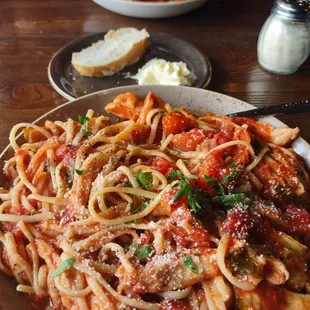 Went here for lunch today and the food, service, and ambiance was simply amazing. Shout out to management and staff!!