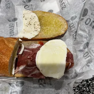 Spicy Combo Sandwich