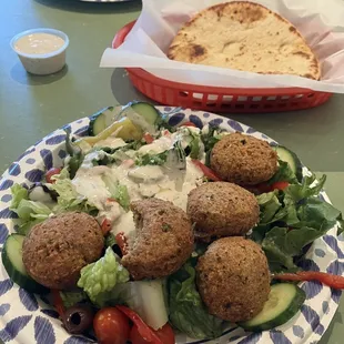 Falafel Salad