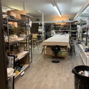 Pottery class room
