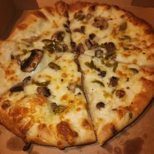 Pizza - Mushrooms, Jalapeños and Asiago Alfredo sauce