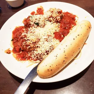 Spaghetti and meatballs