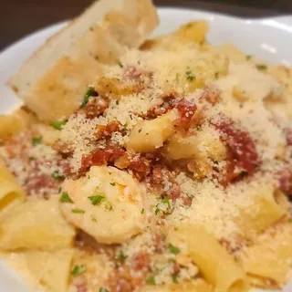 Rigatoni Rustica