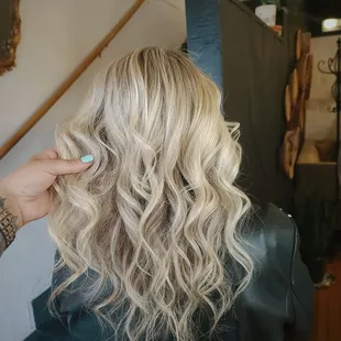 Hope you're having an absolute wonder day today