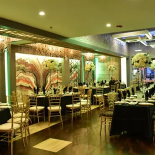 sushi and sashimi, interior