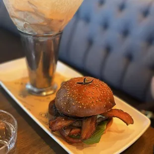 Classic cheeseburger