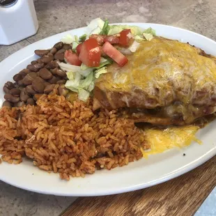 Stuffed Sopapilla with ground beef and red chili. $10