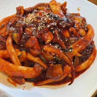 Stir fried Squid (Rice Included)