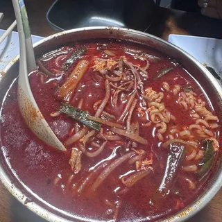 Beef (YukgaeJang) Ramen