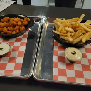 Cheese curds and fries