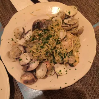 Spaghetti Alle Vongole