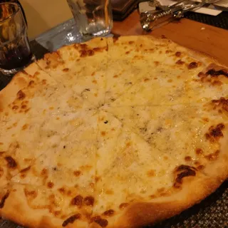 Pizza Quattro Formaggi