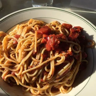 Spaghetti marinara sauce