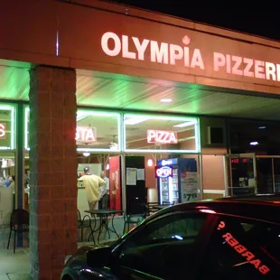 Olympia Pizzeria (exterior)