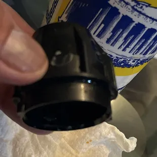 Soda fountain drink cap