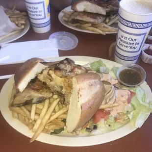 These r the cups I am referring too