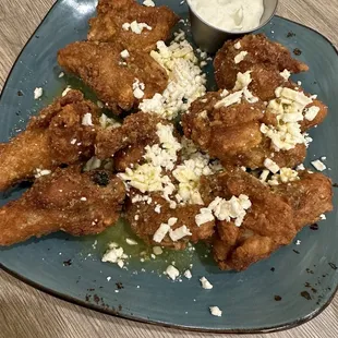 GREEK WINGS