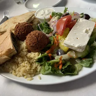 Spanakopita & Falafel