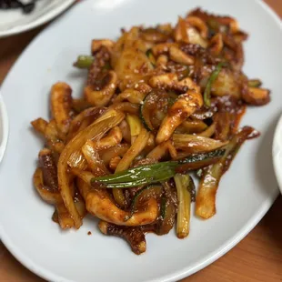 a plate of chinese food