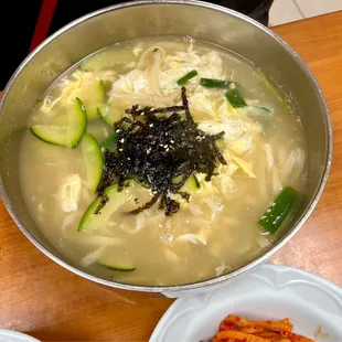Kal Kuk Soo Noodle Soup