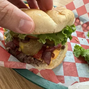 Bacon cheeseburger