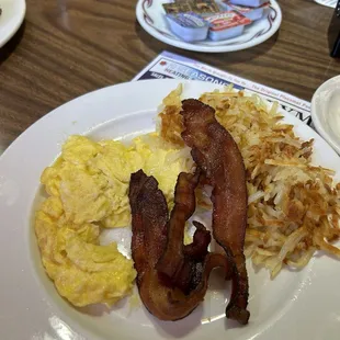 Eggs, bacon, and hash browns