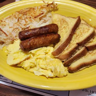a plate of breakfast foods