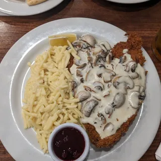 CHICKEN SCHNITZEL PLATE