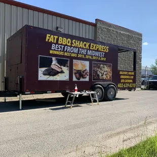 Vinyl Graphics Lettering