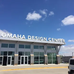 Beautiful raw space in North Downtown!