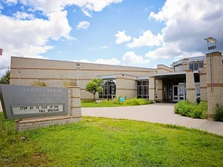 Omaha Public Library - Saddlebrook Branch