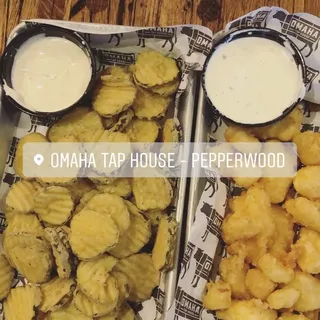 Crisp Fried Pickles