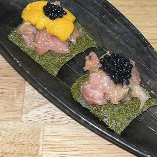 Toro Uni Caviar Hand Roll