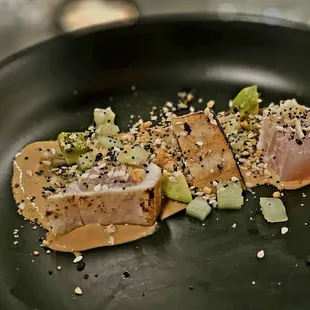 Barbecue Albacore in peanut sauce